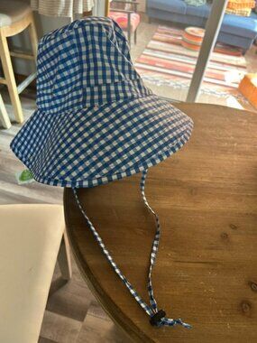 GoGo Gingham Hat with Chin Strap